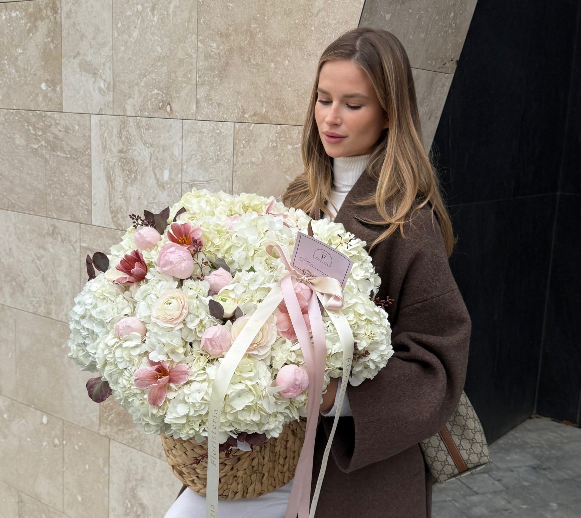 Лише 60 хв від замовлення до отримання букету