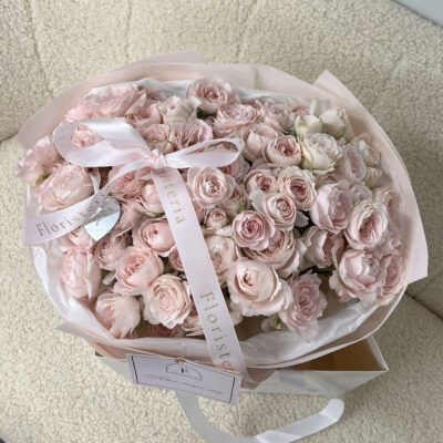 Букет з 19 троянд Fairy Kiss