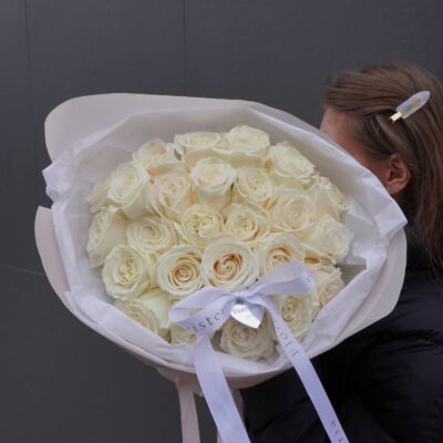 Букет з 25 троянд Playa Blanca