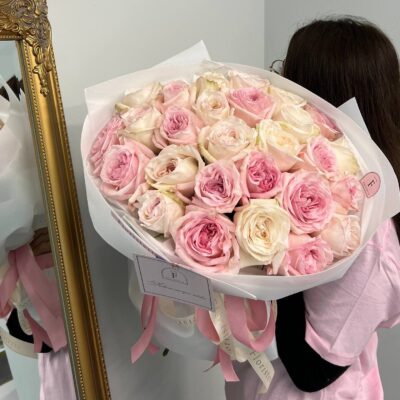 Букет з 27 троянд сорту O’Hara