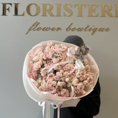 55 кущових троянд Fairy Kiss Pink