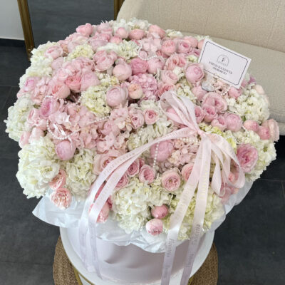 Ніжна композиція в розмірі XL