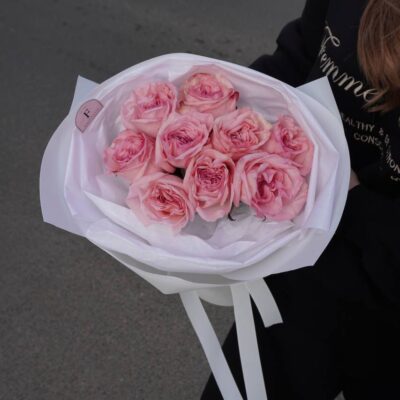 Букет з 9 піоновидних троянд Pink O’Hara